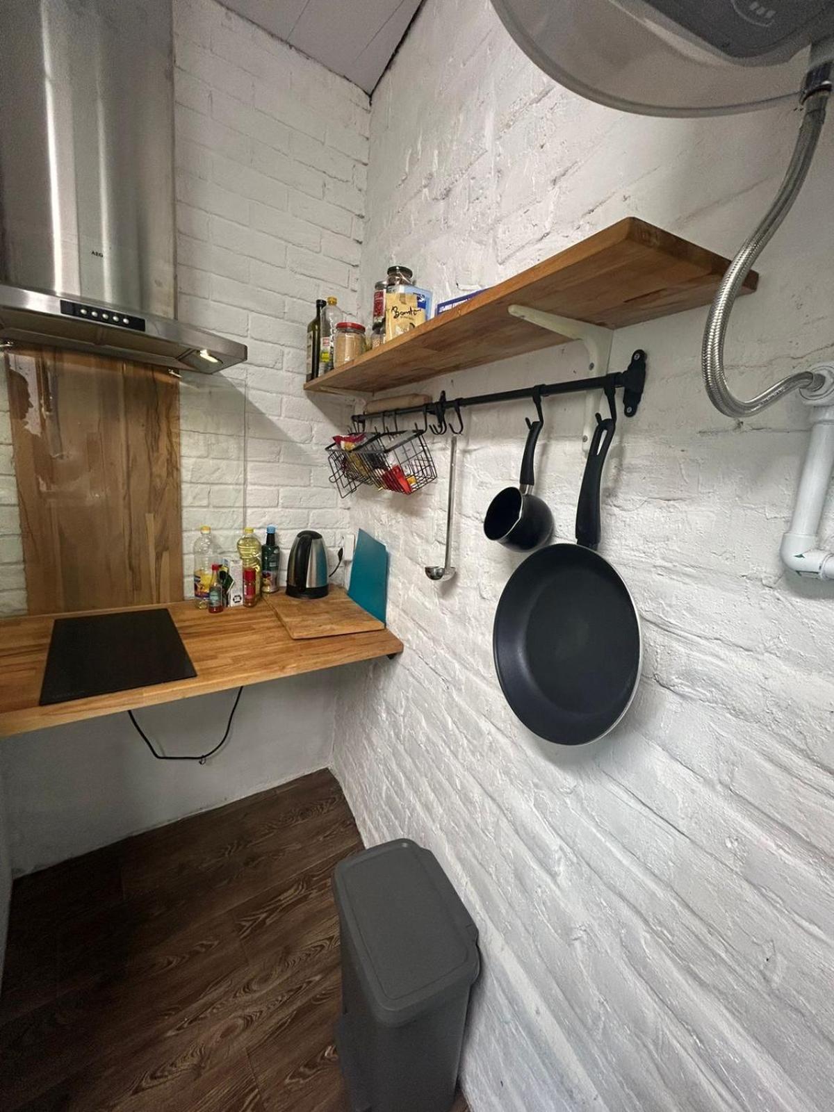 Private Apartament With Shared Bathroom Beograd Ngoại thất bức ảnh